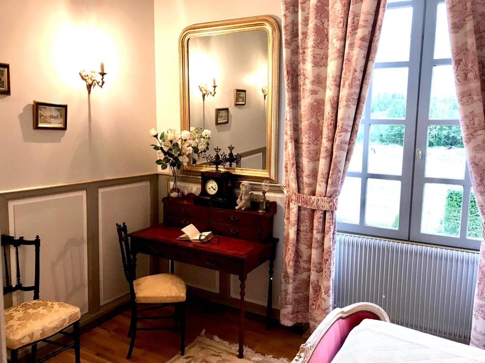 Domaine De L'Orangerie Du Chateau De Motteville Chambres D'Hotes Chambre photo